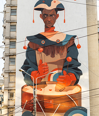 MY HEART BEATS LIKE A DRUM